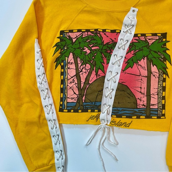 Vintage Reworked Destination Sweater - Picture 3 of 6